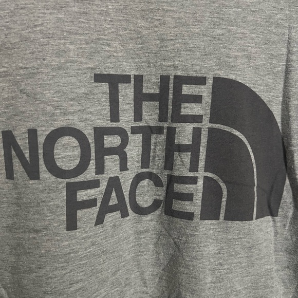 THE NORTH FACE Classic Casual Logo Standard Fit T Shirt Grey Women's Size XL GUC - Picture 2 of 4